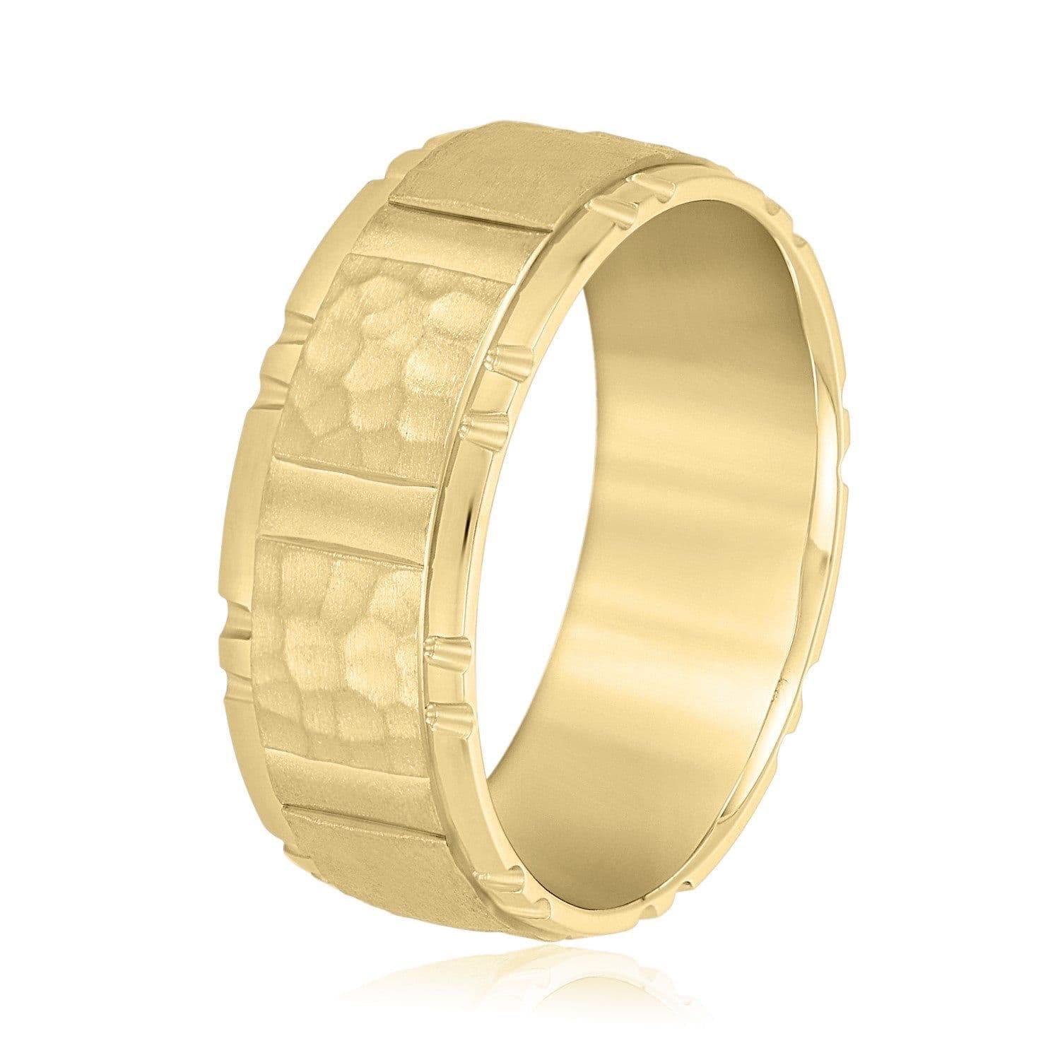 Men’s Striped Hammered Brick Pattern Wedding Band