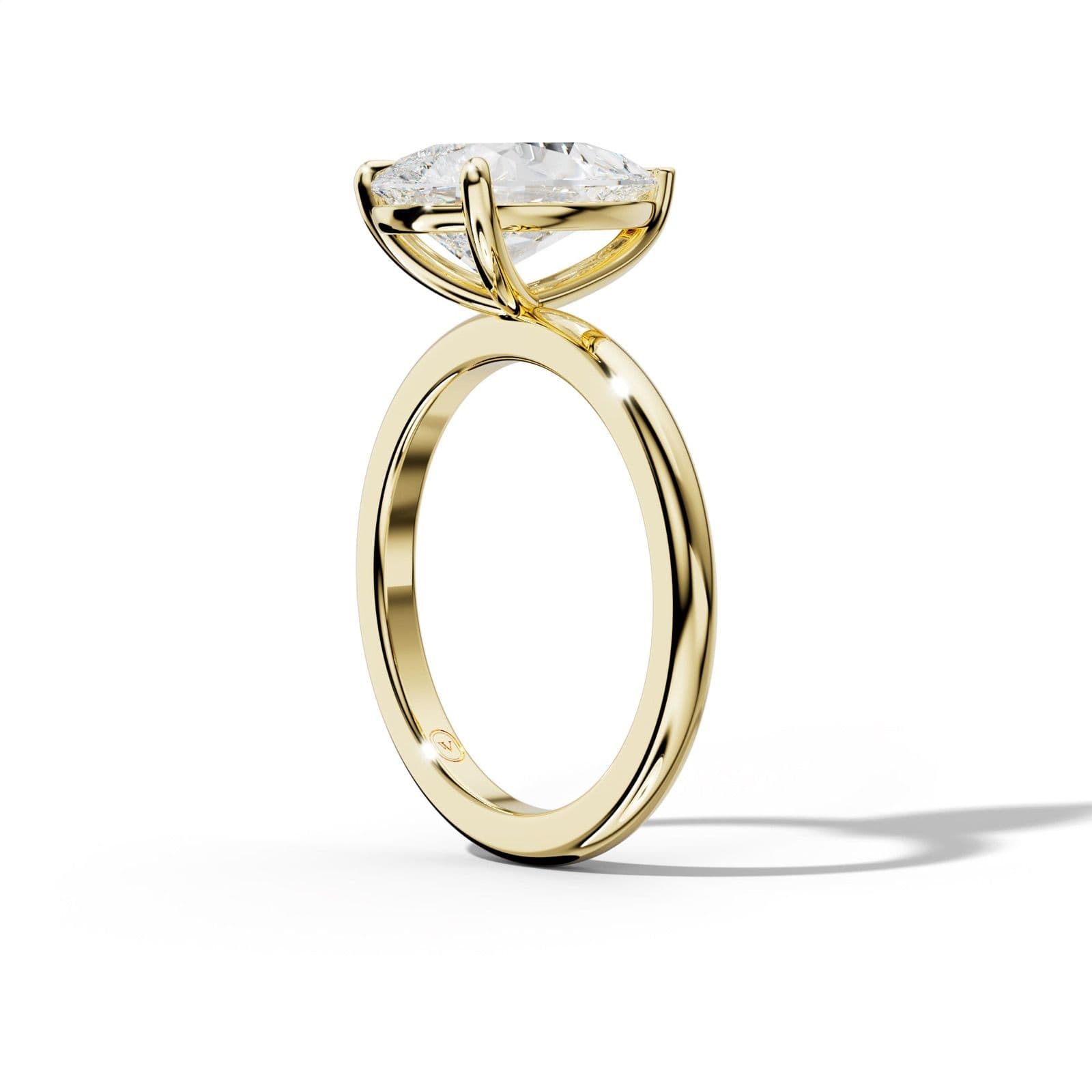Alice Pear Shape Engagement Ring